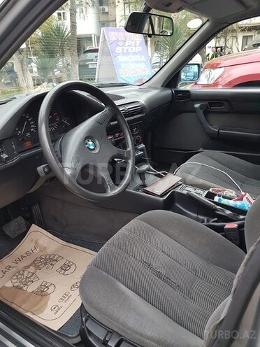 BMW 525 1992, 177,000 km - 2.5 l - Bakı