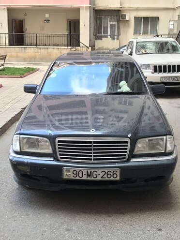 Mercedes C 180 1998, 330,000 km - 1.8 l - Bakı