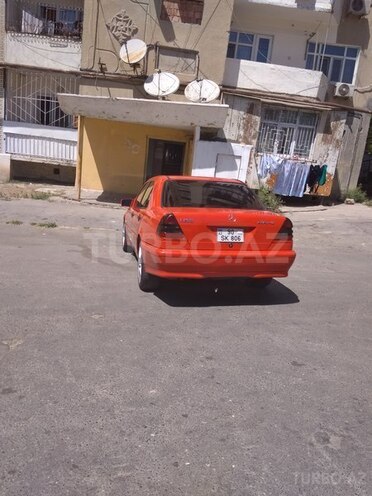 Mercedes C 200 2000, 251,000 km - 2.0 l - Bakı