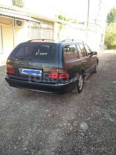 Mercedes E 220 2000, 450,000 km - 2.2 l - Bakı