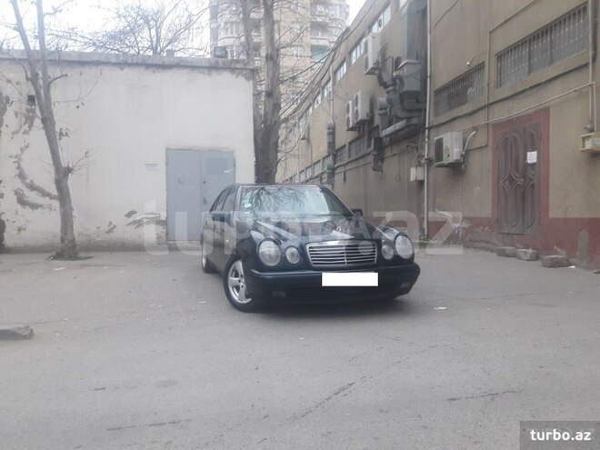 Mercedes E 230 1997, 280,000 km - 2.3 l - Bakı