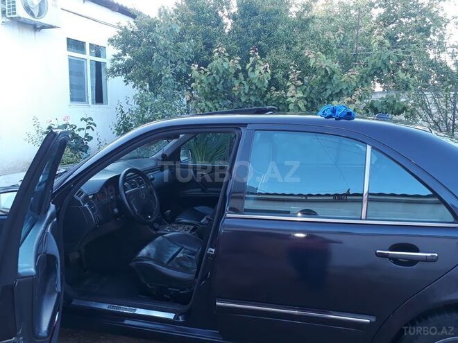 Mercedes E 240 2001, 308,000 km - 2.6 l - Bakı