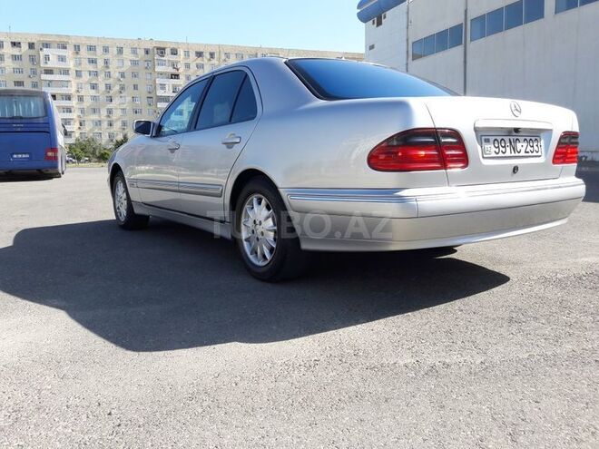 Mercedes E 270 2000, 248,000 km - 2.7 l - Bakı
