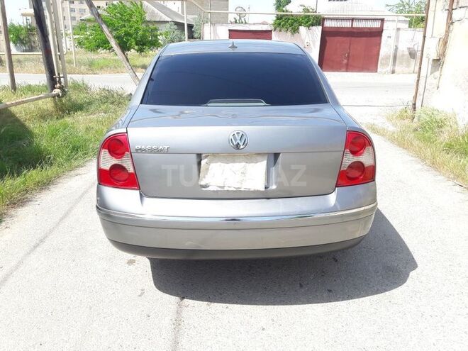 Volkswagen Passat 2003, 290,000 km - 1.8 l - Bakı