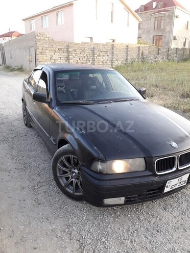 BMW 320 1993, 286,524 km - 2.0 l - Bakı