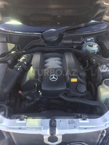 Mercedes E 240 2000, 196,097 km - 2.4 л - Bakı
