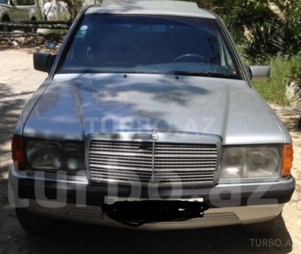 Mercedes 190 1984, 482,042 km - 2.5 l - Ağcabədi