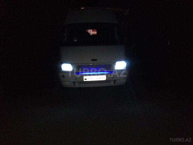 Ford Transit 2002, 335,000 km - 2.4 l - Gəncə