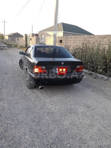 BMW 320 1993, 283,542 km - 2.0 l - Bakı
