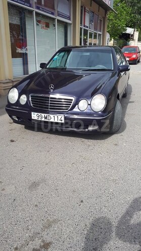 Mercedes E 240 2000, 269,000 km - 2.4 l - Bakı