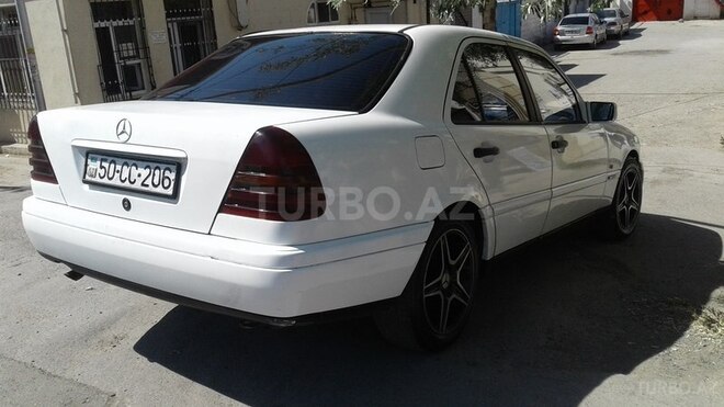 Mercedes C 180 1994, 250,000 km - 1.8 л - Bakı