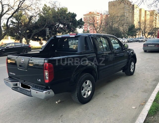 Nissan Navara 2014, 100,000 km - 2.5 л - Bakı