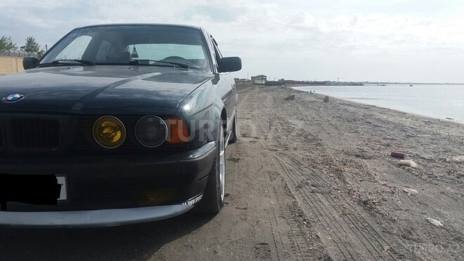 BMW 520 1994, 357,000 km - 2.0 l - Bakı
