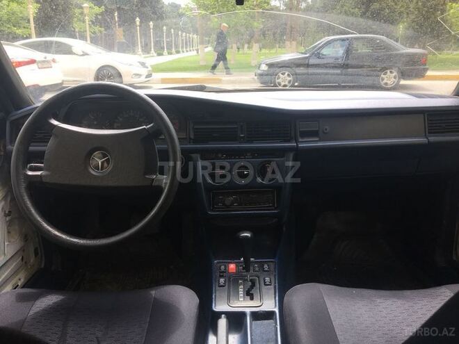 Mercedes 190 1990, 268,000 km - 2.0 l - Bakı