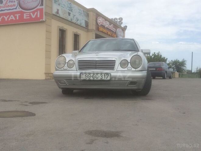 Mercedes E 200 1998, 243,000 km - 2.0 л - Balakən