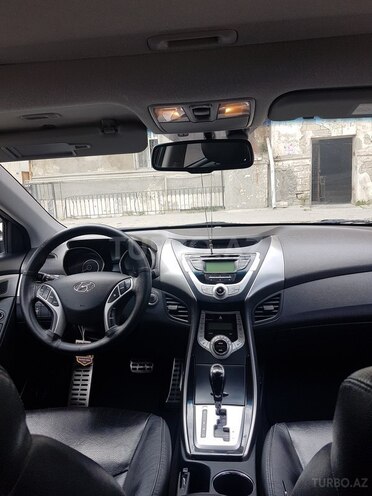 Hyundai Elantra 2011, 145,000 km - 1.8 l - Bakı