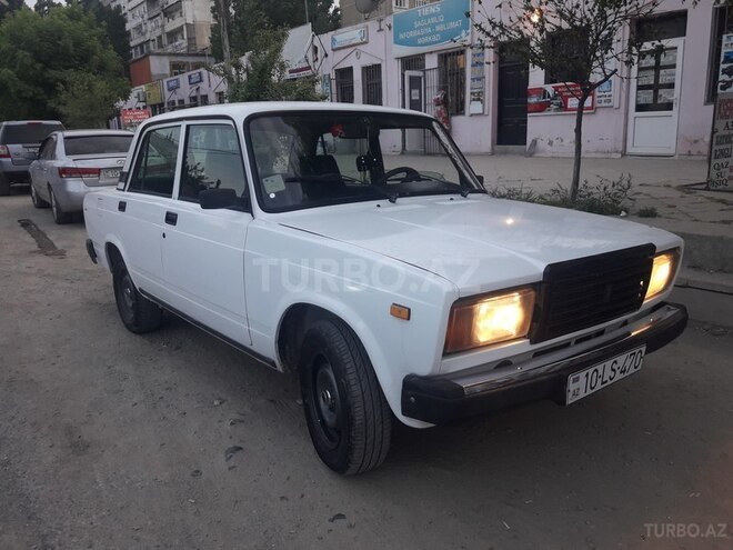 LADA (VAZ) 2107 2003, 137,000 km - 1.6 л - Bakı