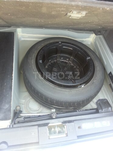 Mercedes E 200 1998, 243,000 km - 2.0 л - Balakən