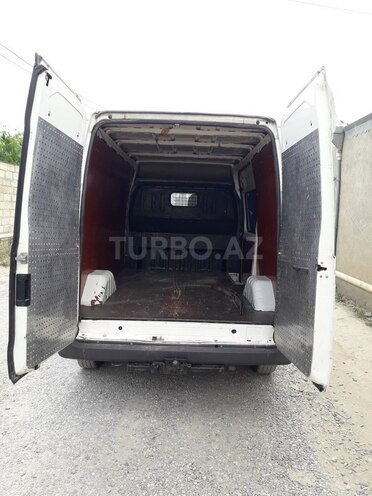 Ford Transit 2004, 320,000 km - 2.4 l - 