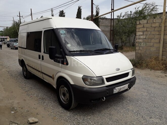 Ford Transit 2004, 320,000 km - 2.4 l - 