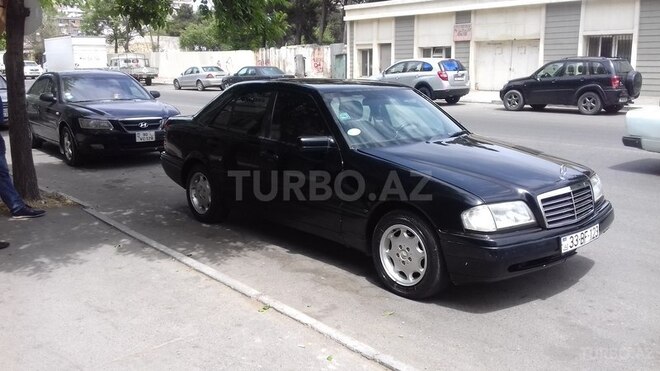 Mercedes C 180 1997, 250,000 km - 1.8 л - Bakı