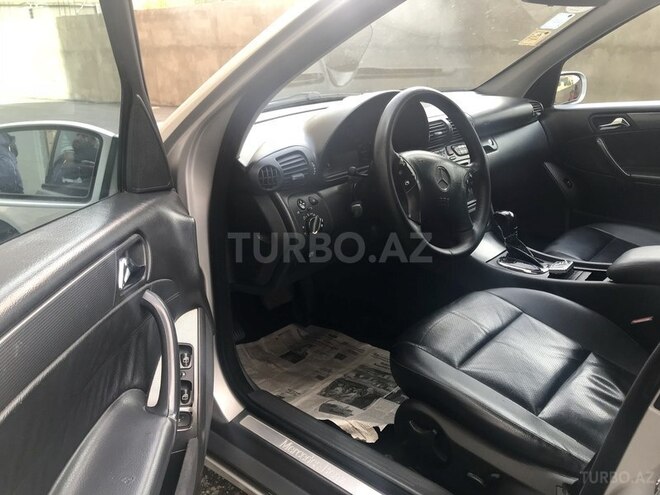 Mercedes C 240 2001, 207,000 km - 2.6 l - Bakı