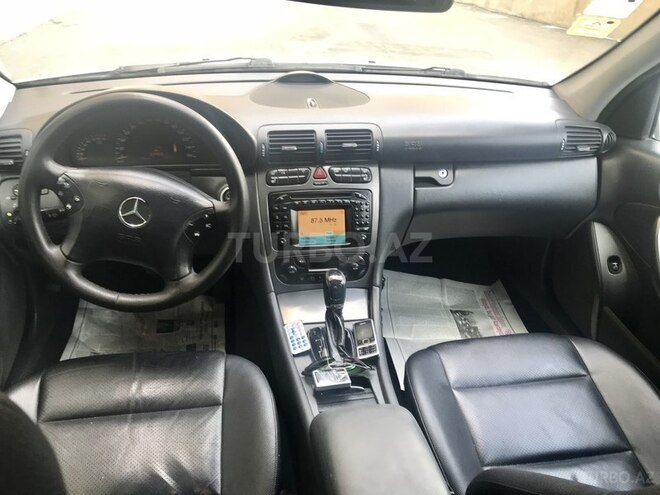 Mercedes C 240 2001, 207,000 km - 2.6 l - Bakı