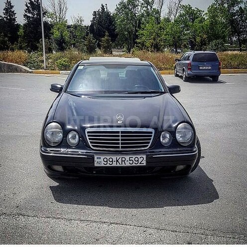 Mercedes E 240 2000, 219,000 km - 2.4 l - Sumqayıt
