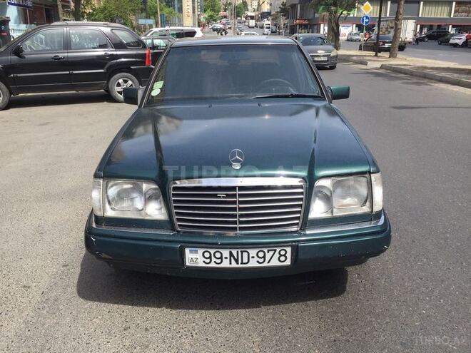 Mercedes E 280 1994, 475,000 km - 2.8 l - Bakı