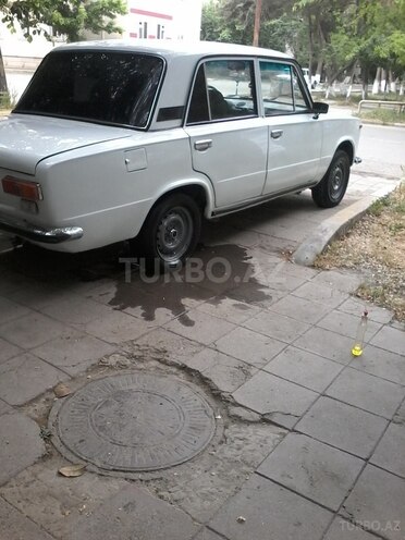 LADA (VAZ) 21011 1975, 298,298 km - 1.2 l - Sabirabad