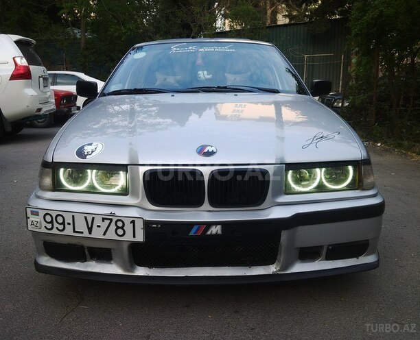 BMW 320 1998, 209,000 km - 2.0 l - Bakı