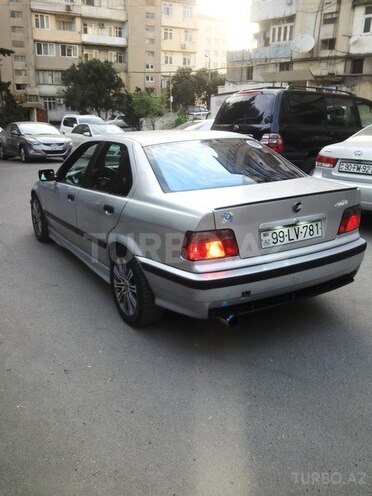 BMW 320 1998, 209,000 km - 2.0 l - Bakı
