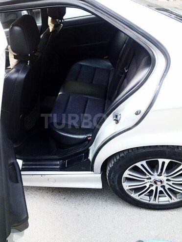 BMW 320 1998, 209,000 km - 2.0 l - Bakı