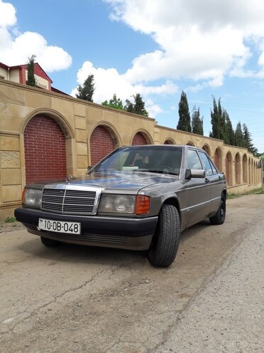 Mercedes 190 1989, 632,236 km - 2.0 l - Bakı
