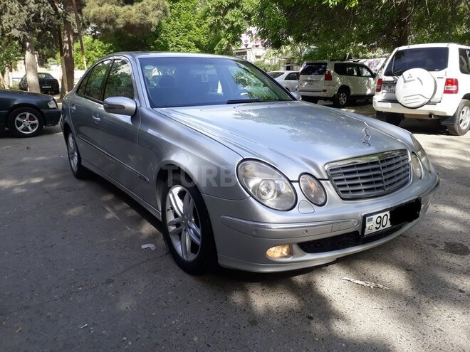 Mercedes E 270 2003, 322,300 km - 2.7 l - Bakı