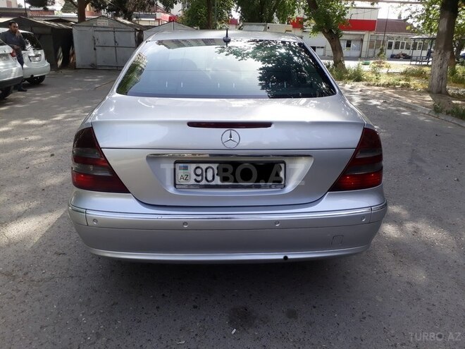 Mercedes E 270 2003, 322,300 km - 2.7 l - Bakı