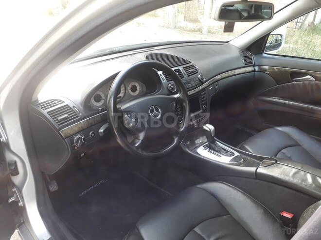 Mercedes E 270 2003, 322,300 km - 2.7 l - Bakı