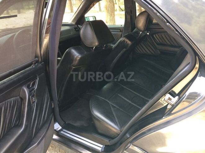 Mercedes C 200 1995, 298,000 km - 2.0 l - Sumqayıt