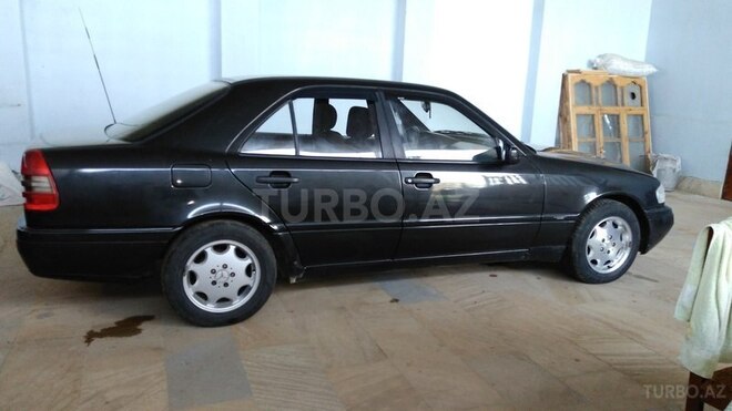 Mercedes C 180 1995, 564,000 km - 1.8 л - İsmayıllı