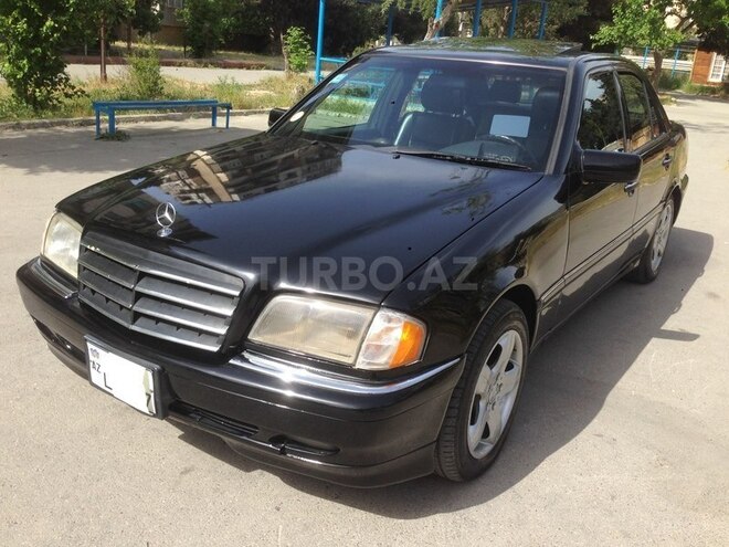 Mercedes C 230 2000, 220,000 km - 2.3 l - Bakı