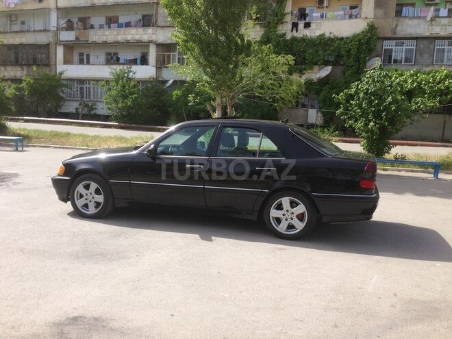 Mercedes C 230 2000, 220,000 km - 2.3 l - Bakı