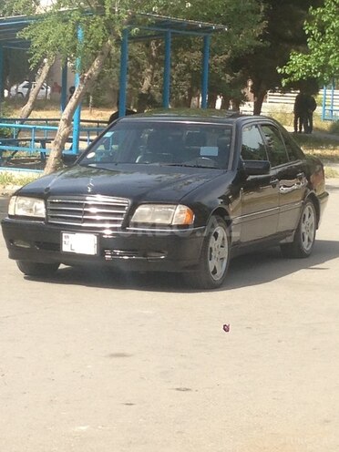 Mercedes C 230 2000, 220,000 km - 2.3 l - Bakı