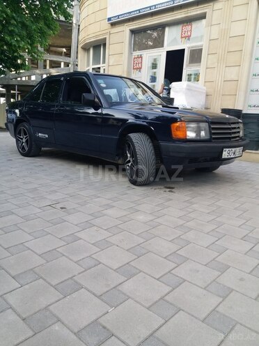 Mercedes 190 1990, 122,000 km - 1.8 л - Bərdə
