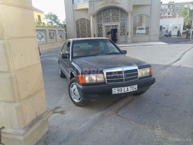 Mercedes 190 1991, 280,000 km - 1.8 л - Bakı