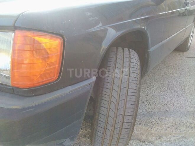Mercedes 190 1991, 280,000 km - 1.8 л - Bakı