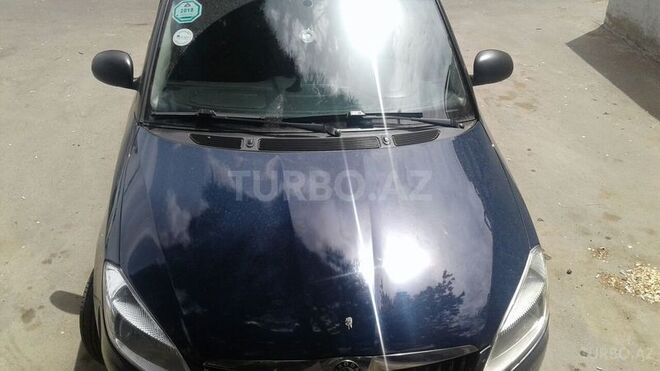 Skoda Fabia 2011, 350,000 km - 1.4 l - Bakı