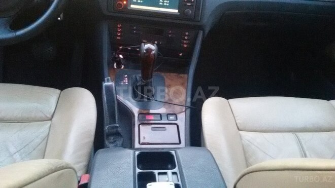 BMW 530 2001, 298,876 km - 3.0 l - Bakı