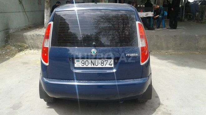Skoda Fabia 2011, 350,000 km - 1.4 l - Bakı