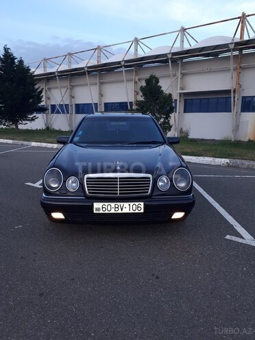 Mercedes E 230 1998, 215,000 km - 0.2 l - Şəmkir