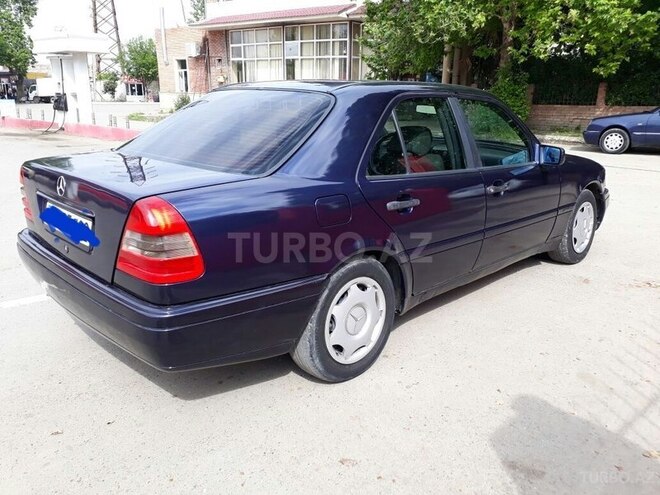 Mercedes C 180 1995, 234,564 km - 1.8 l - Göygöl
